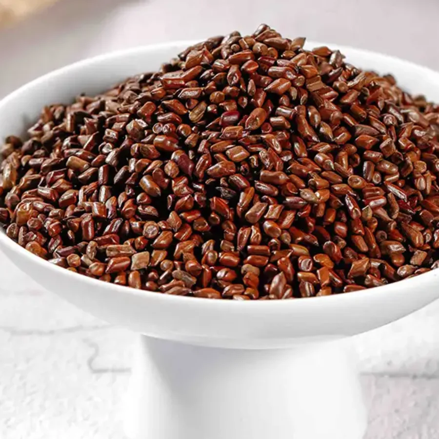 Cassia Seed 决明子 close detail crop showing reddish-brown seed texture for size uniformity moisture and foreign matter checking